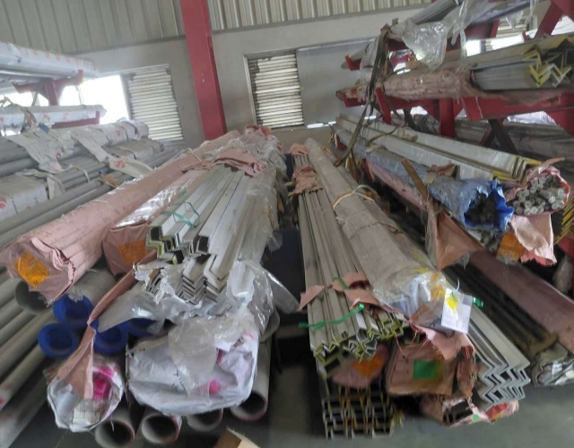 CUNG CẤP VÊ ĐÚC, CÂY TRÒN ĐẶC INOX  , VUÔNG ĐẶC INOX , LỤC GIÁC INOX , U ĐÚC INOX  304/316/310S KHU VỰC TP HỒ CHÍ MINH VÀ ĐỒNG BẰNG SÔNG CỬU LONG- MIỀN TÂY NAM BỘ