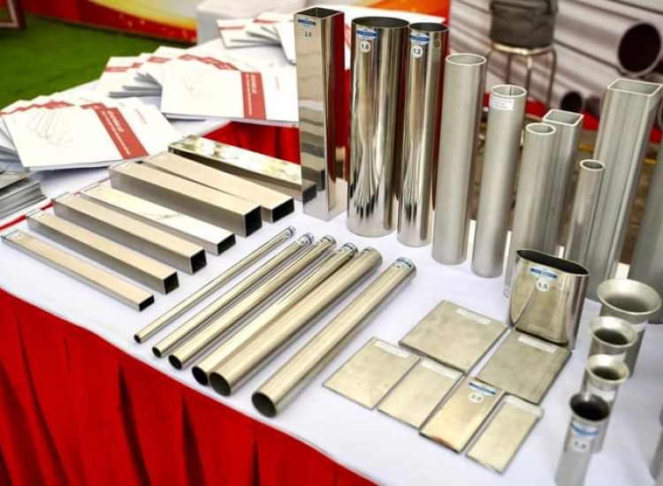 ỐNG HỘP INOX TRANG TRÍ 304