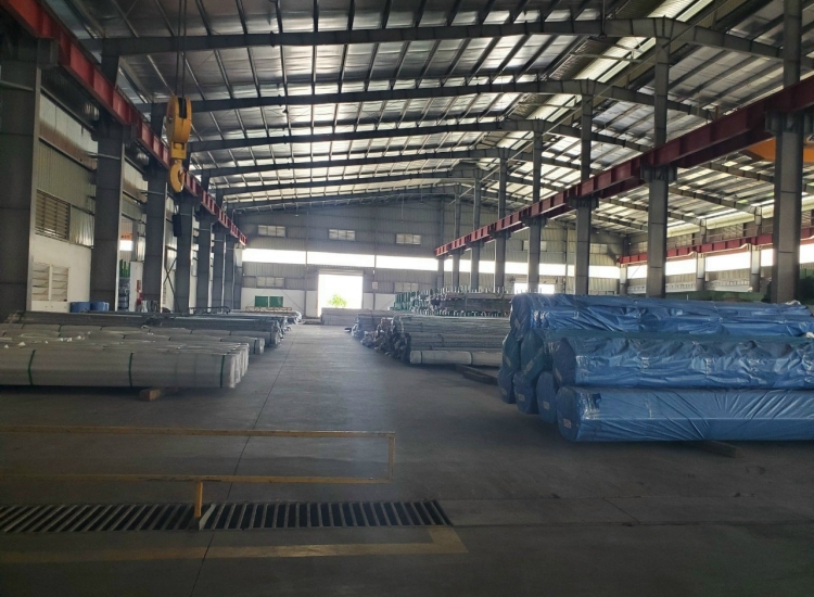 ỐNG HỘP INOX TRANG TRÍ 201