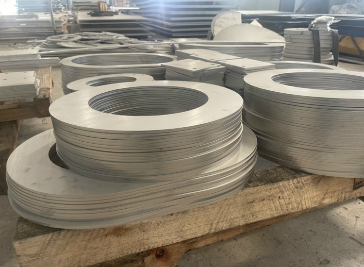 CẮT GIA CÔNG LASER INOX TẤM THEO YÊU CẦU