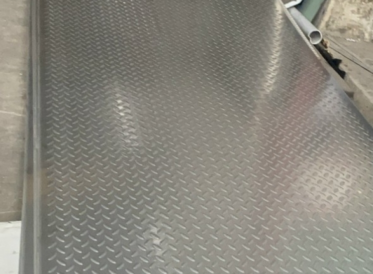 CUỘN INOX 304 DẬP GÂN/ENGRAVED COIL / SHEET