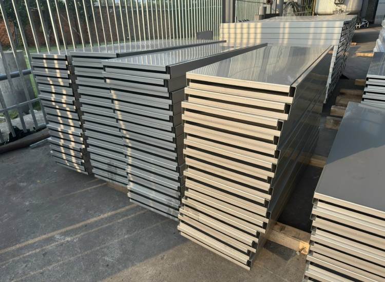 GIA CÔNG INOX LASER CHI TIẾT