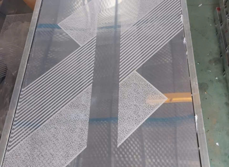 TẤM INOX HOA VĂN KẺ CHÉO