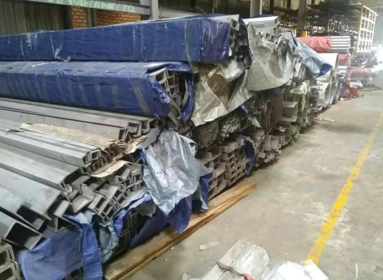 U ĐÚC INOX 304 - 60 x 35 x 5.0 x 6M