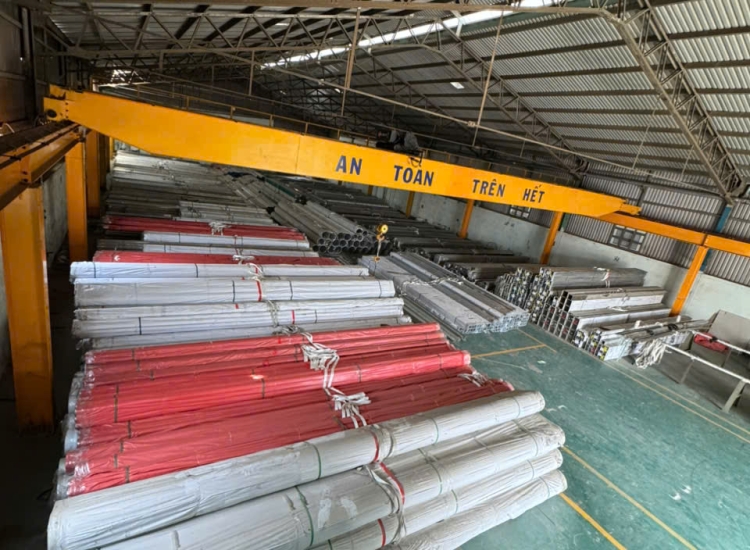 HỘP VUÔNG INOX 304|316- 127*127*3.0M