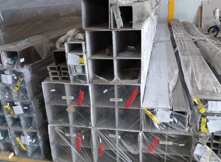 HỘP VUÔNG INOX 304|316- 127*127*2.0M